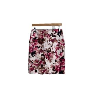 St. John Black Label Pencil Skirt Floral Print Straight